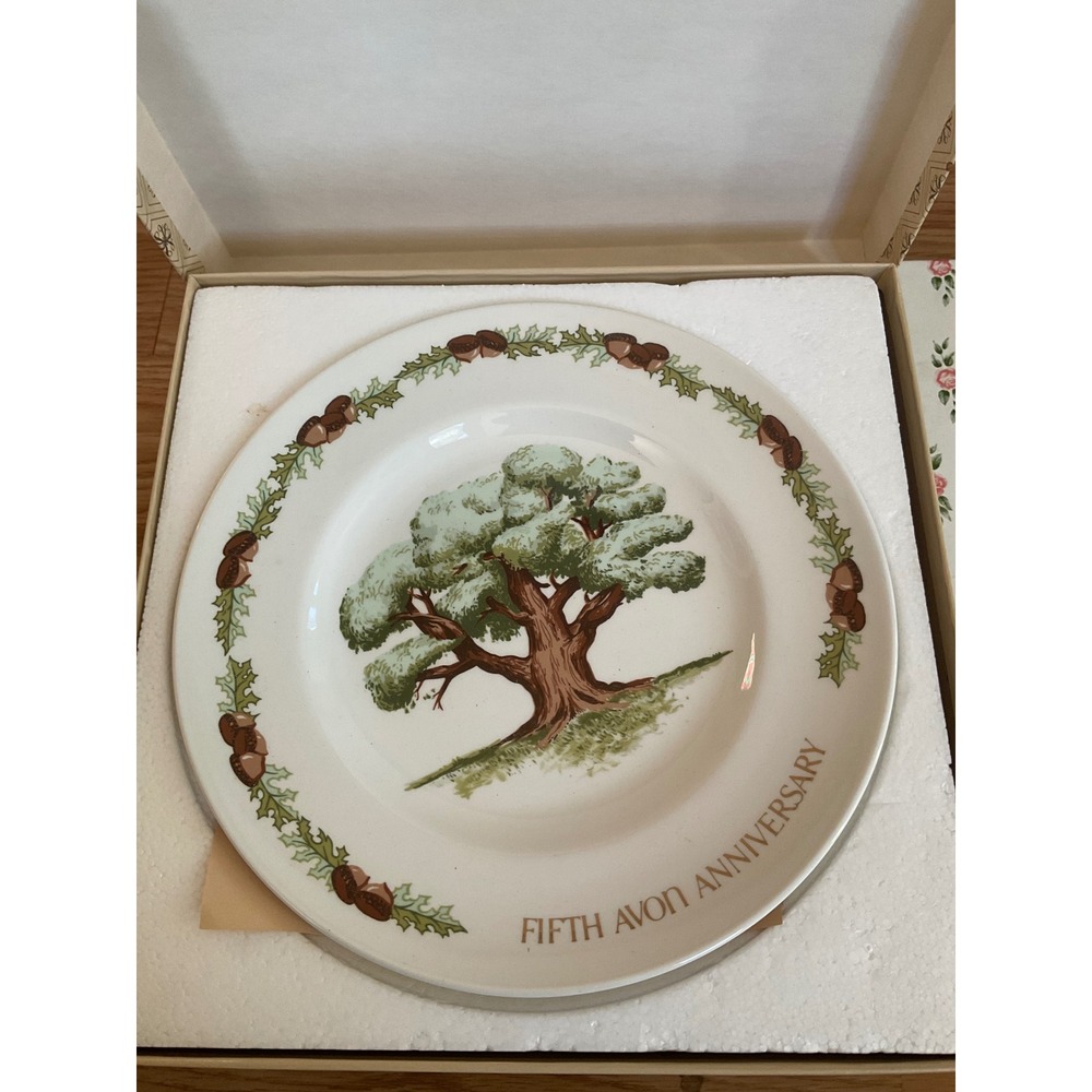 Avon‎ 5th Anniversary Plate The Great Oak Enoch Wedgwood England Vintage Ceramic